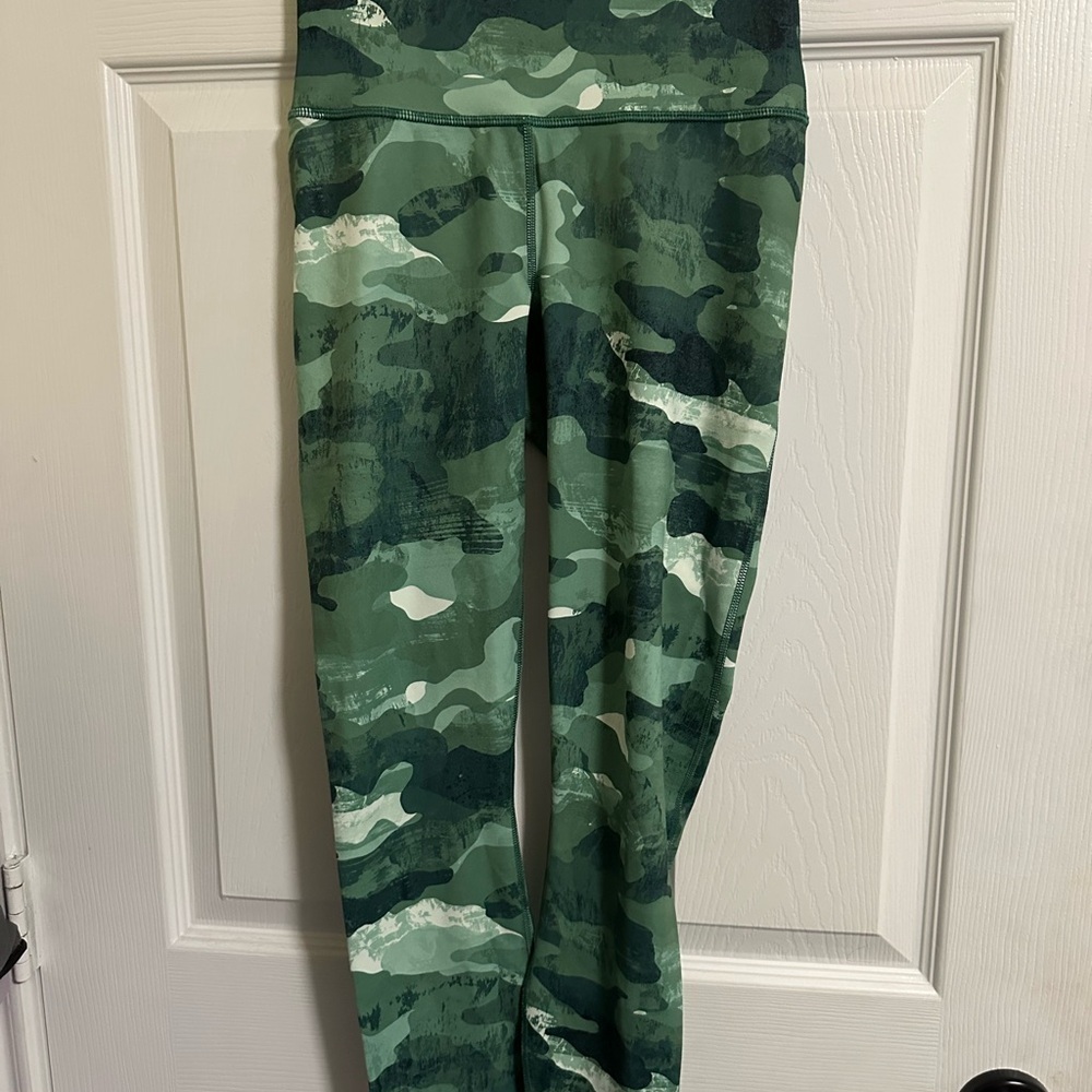 Fabletics Like New Define Powerhold High-Waisted 7/8 Legging Celadon Zenith Xs — image 3 of 5